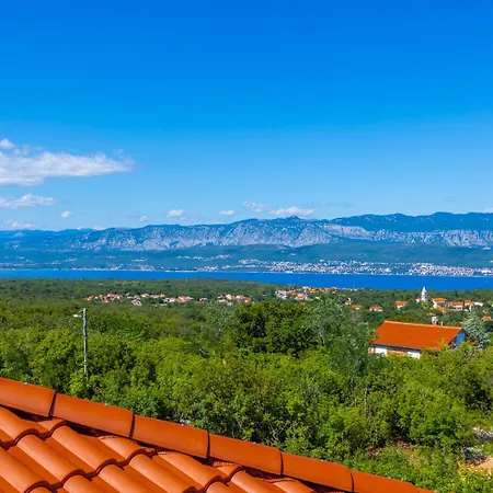 Villa Luxury Glabrova With Pool And Sauna Near The Sea On Krk Island *