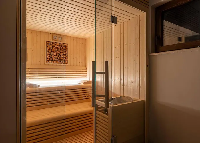 Luxury Glabrova With Pool And Sauna Near The Sea On Krk Island *